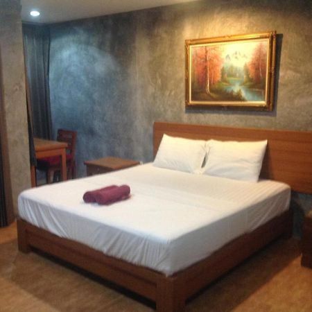Waikiki Beach Garden Resort Ban Nua Extérieur photo
