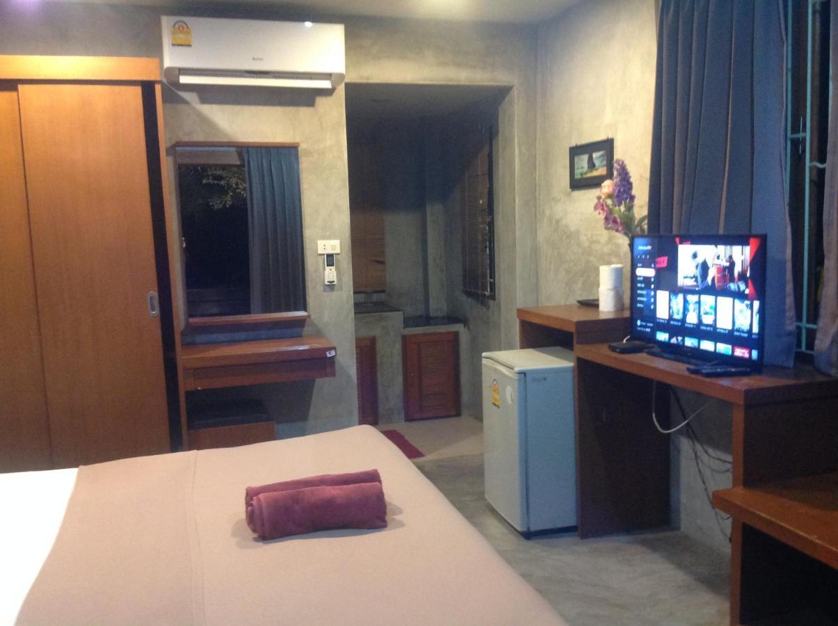 Waikiki Beach Garden Resort Ban Nua Extérieur photo